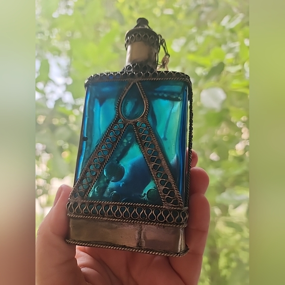 Vintage pair of Moroccan Perfume Bottles Cobalt Blue & green Glass Silver Plated - Picture 7 of 16